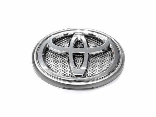 Емблема з подіумом Toyota Land Cruiser Prado 150 2013-2017, колір сірий