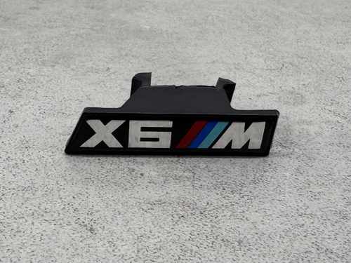 Шильдик у радіаторну решітку X6M BMW X6 G06 2018-
