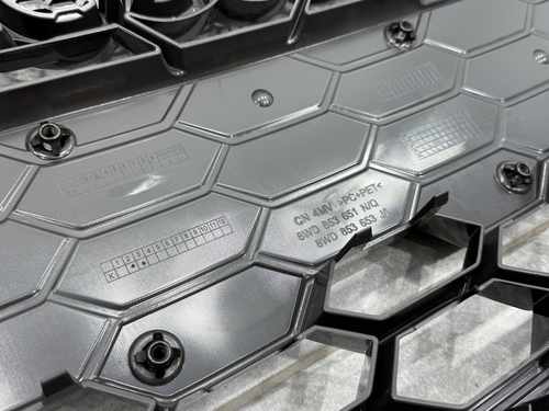 Решітка радіатора S-Line для Audi A4 B9 2020-2023, колір чорний