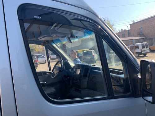 Вітровики Volkswagen Crafter 2006-2016, Niken