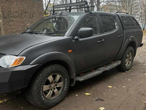 Бокові пороги Dakar V2 з LED (Mitsubishi L200 2019-2024
