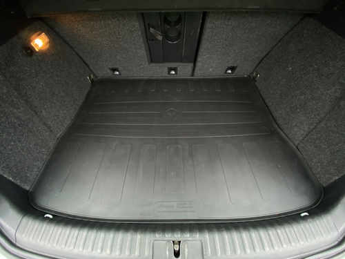 Гумовий килимок в багажник Volkswagen Tiguan 2007-2016, Stingray