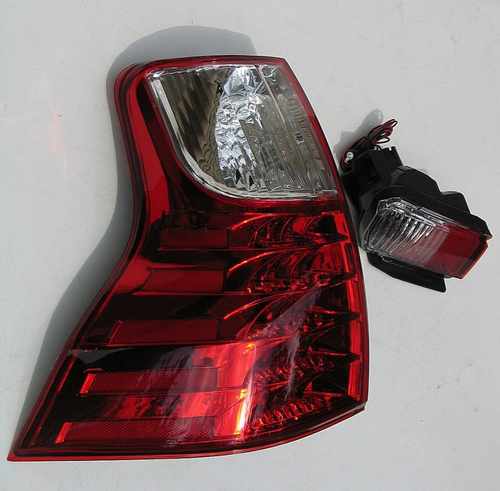 Задні ліхтарі червоні для Toyota Prado 150 2009-2013