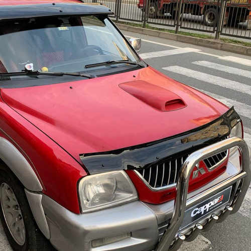 Дефлектор капота (EuroCap) для Mitsubishi L200 1996-2006 рр.
