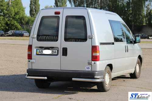 Задні подвійні куточки AK003-подвійний (нерж) для Citroen Jumpy 1996-2007 років