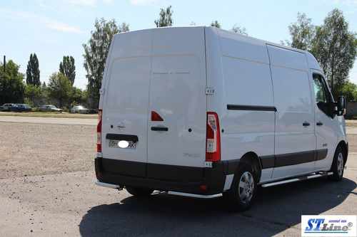 Задні куточки AK003 (2 шт., нерж) для Nissan NV400 2010-2024 рр