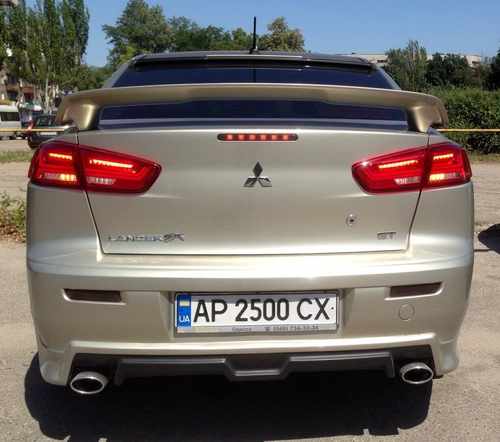 Задні ліхтарі червоні A6 стиль для Mitsubishi Lancer X