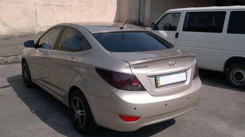 Спойлер ліп багажника Hyundai Accent 2011-2015 ABS пластик під фарбування