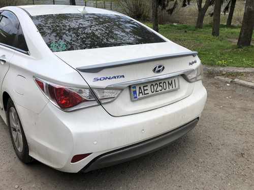 Спойлер ліп багажника Hyundai Sonata 2010-2014 АБС пластик під фарбування