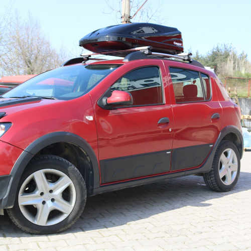 Молдинги (4 шт, ABS) для Renault Sandero 2013↗ рр.