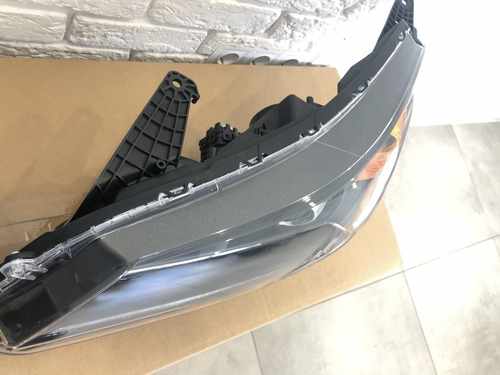 Фара ліва Honda Accord 9 2013-2015