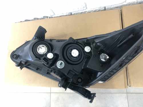 Фара права Honda Accord 9 2013-2015
