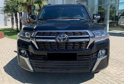 Обвіс спідниця переднього бампера Executive Lounge Toyota Land Cruiser 200 стиль 2021 колір чорний