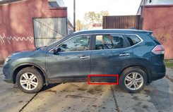 Молдінг двері Nissan X-Trail 32 / Rogue 2014-2016 задній лівий