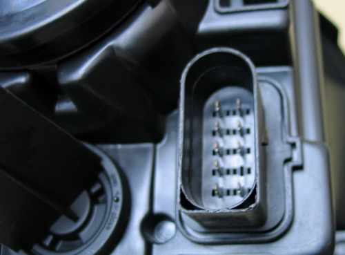 Передні фари стиль GTI для Volkswagen Golf Mk5 2003-2008