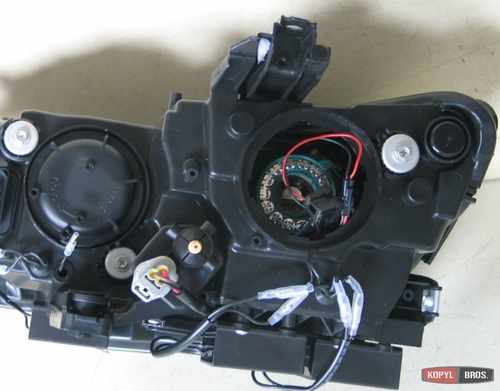 Передні фари тюнінг ксенон LD1 для Volkswagen Passat B8 2015+
