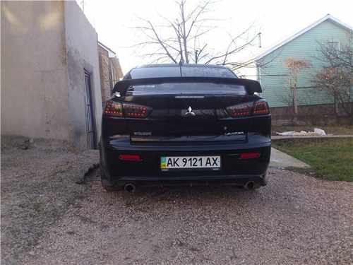 Задні ліхтарі чорні для Mitsubishi Lancer X