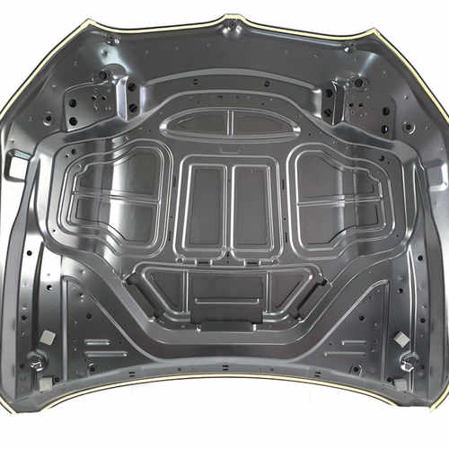 Капот рестайлінг на BMW 7 Series G11/G12 2015-2021 року