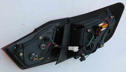 Задні ліхтарі LED червоні V1 для Toyota Сamry V50 2011-2013