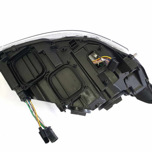 Передні фари Bi-Xenon на Mercedes S-Class W221 2005-2009