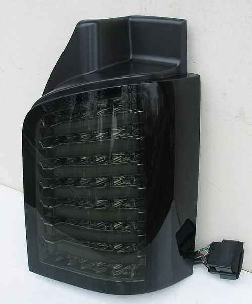 Задні ліхтарі хром тоновані LED tube для Volkswagen T5 2003-2015