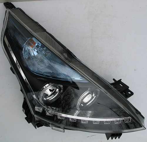 Передні фари тюнінг ксенонові для Nissan Teana J32