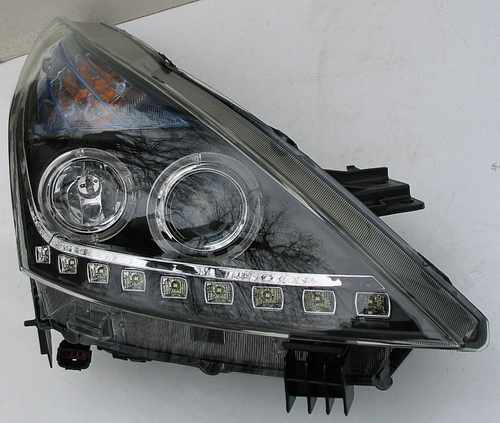 Передні фари тюнінг ксенонові для Nissan Teana J32