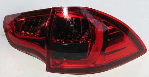 Задні ліхтарі LED червоні для Mitsubishi Pajero Sport 2008-2015