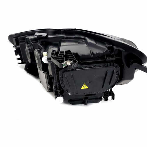 Передні фари Bi-Xenon на Audi A6 C7 2011-2014 року (Adaptive)