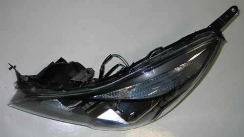 Передні фари ксенон для Subaru Outback 2009-2014