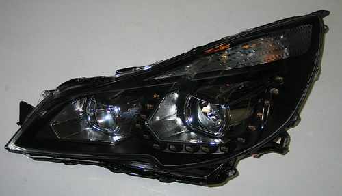 Передні фари ксенон для Subaru Outback 2009-2014