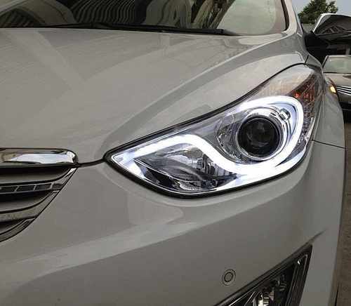 Передні фари ксенонові тюнінг чорні для Hyundai Elantra MD 2011-2015