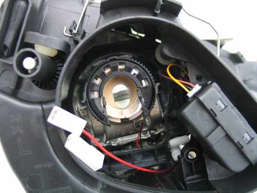 Передні фари чорні R20 с LED для Volkswagen Golf 6 2009-2012