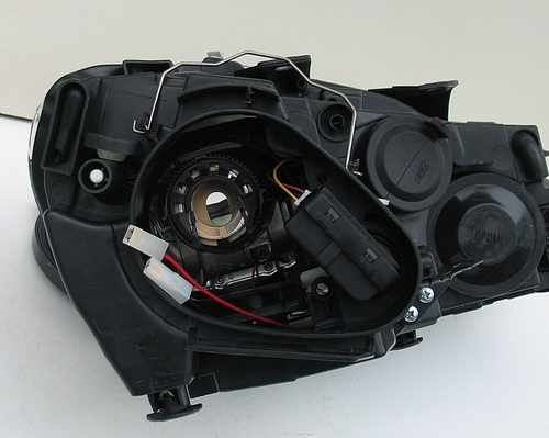 Передні фари чорні R20 с LED для Volkswagen Golf 6 2009-2012