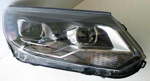 Передні фари тюнінг ксенон з ДХО для Volkswagen Tiguan 2012-2016