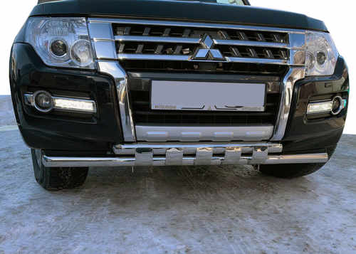 Передній захист ST015 (нерж.) для Mitsubishi Pajero Wagon IV