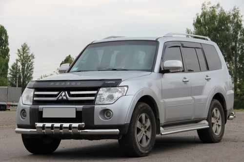 Передній захист ST015 (нерж.) для Mitsubishi Pajero Wagon IV
