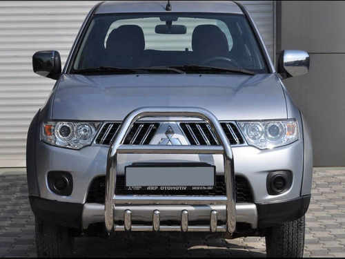 Передній захист QT007 (нерж.) для Mitsubishi Pajero Sport 2008-2015