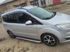 Бокові пороги Premium (2 шт., нерж) для Ford Courier 2014-2024 рр