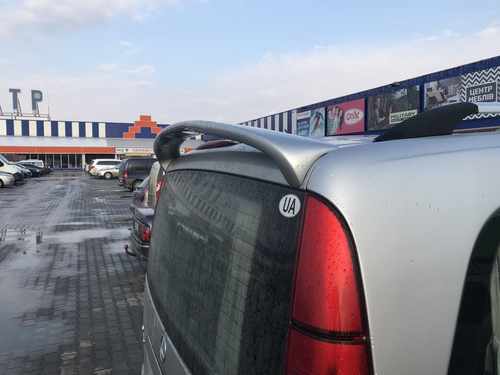 Спойлер Аяклі (під фарбування) для Mercedes Viano 2004-2015 рр.