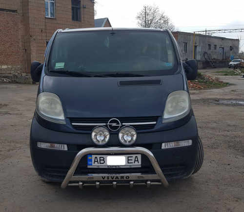 Кенгурятник WT003-4 (нерж.) З написом для Opel Vivaro 2001-2015 