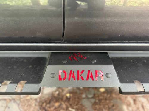 Боковые пороги Dakar V2 с LED (2 шт, металл) для Toyota Hilux 2015+