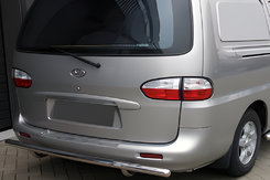 Задній захист AK002 (2 шт., нерж.) для Hyundai H200, H1, Starex 1998-2007 рр