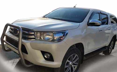 Передній захист QT007 (нерж) для Toyota Hilux 2015+ 