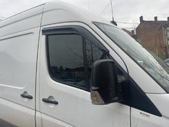 Вітровики, що клеяться (2 шт, Sunplex Sport) для Mercedes Sprinter 2006-2018 років.