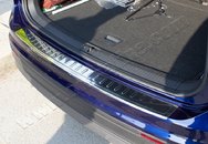 Накладка на задній бампер (OmsaLine, нерж) для Volkswagen Tiguan 2016↗