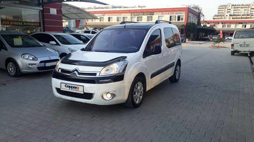 Дефлектор капота (EuroCap довга) для Citroen Berlingo 2008-2018 років.