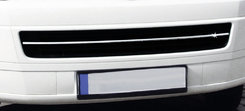 Хром накладка на нижню решітку бампера (нерж.) 1 шт. для VW T5 Caravella, Multivan 2003-2010 Carmos (Туреччина)