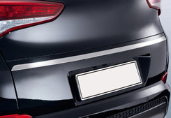 Кромка над номером (верхня, вузька, нерж) Carmos - Турецька сталь для Hyundai Tucson TL 2016-2021рр.