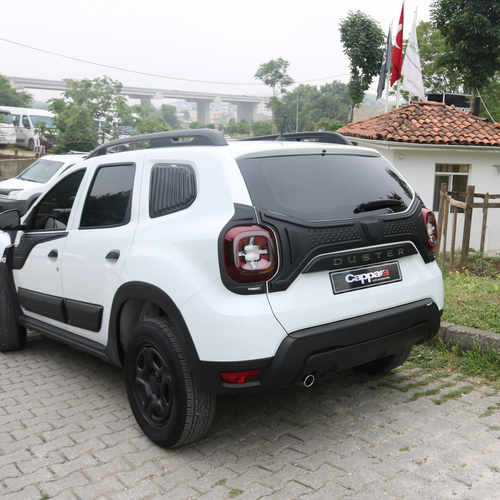 Пластикова накладка на кришку багажника для Renault Duster 2018↗ мм.